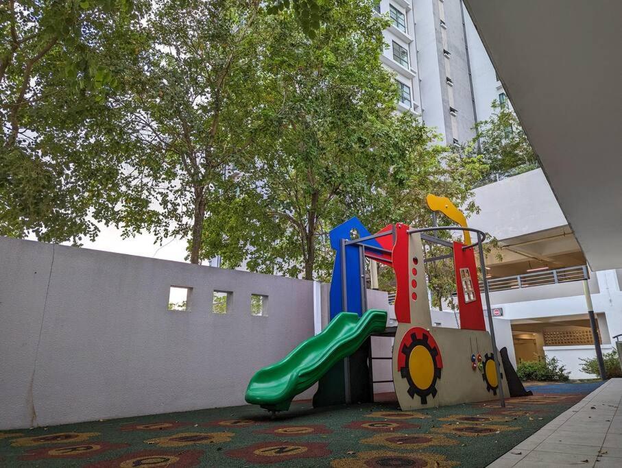 Az Homestay Putrajaya Eksteriør billede