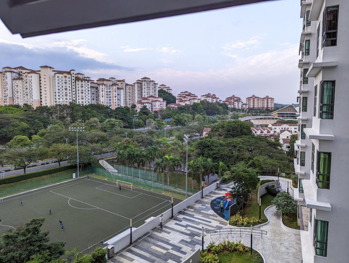 Az Homestay Putrajaya Eksteriør billede